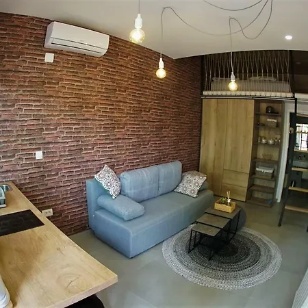 Apartment Aroma *