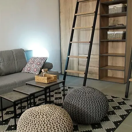 Aroma Apartment *